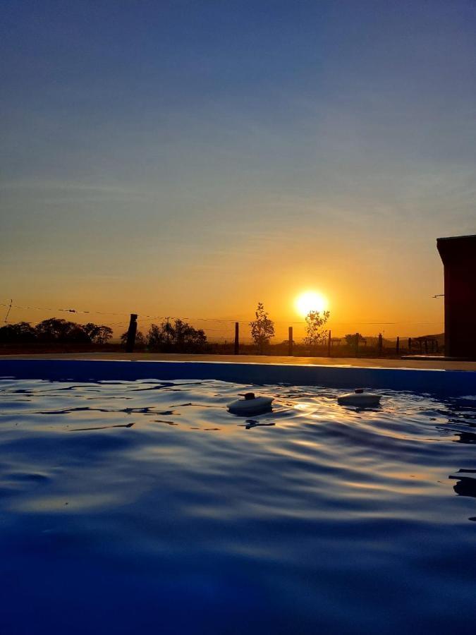 Pousada O Canto Da Seriema Nobres Exterior foto